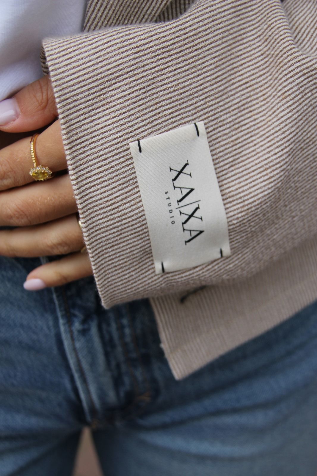 Striped Cropped - Vintage Oversized Blazer